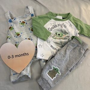 Star Wars - 3 piece Green and White Baby Newborn Grogu Outfit